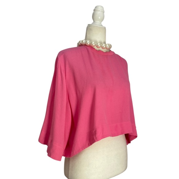 FARM Rio Boxy Chiffon Crop Top Crewneck Short Sleeves in Pink Petunia - Picture 3 of 10